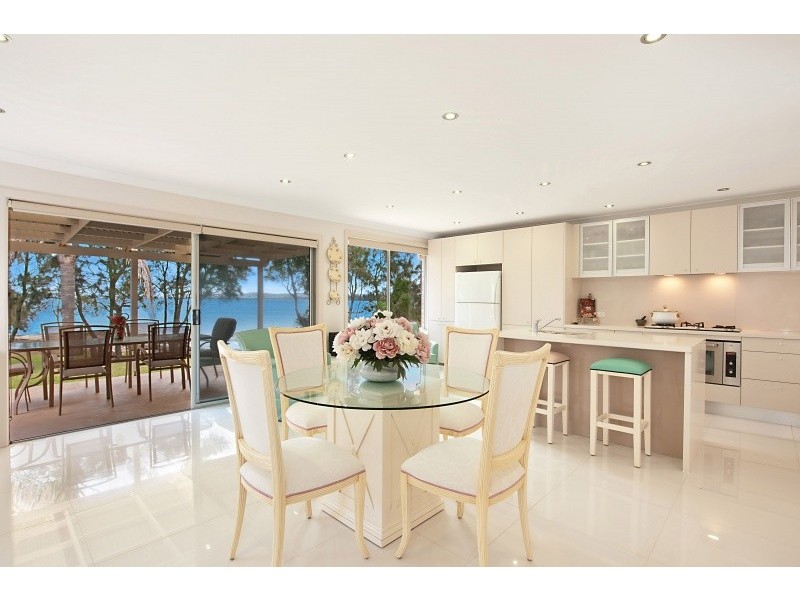 262 Tuggerawong Road, Tuggerawong NSW 2259