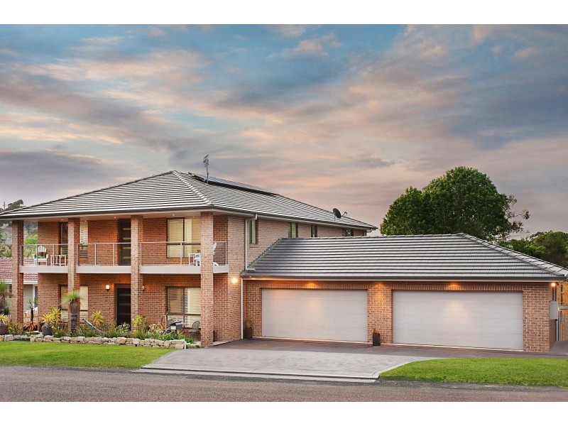 14 Wandella Avenue, Bateau Bay NSW 2261