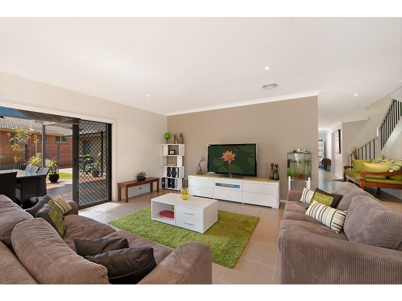 14 Wandella Avenue, Bateau Bay NSW 2261