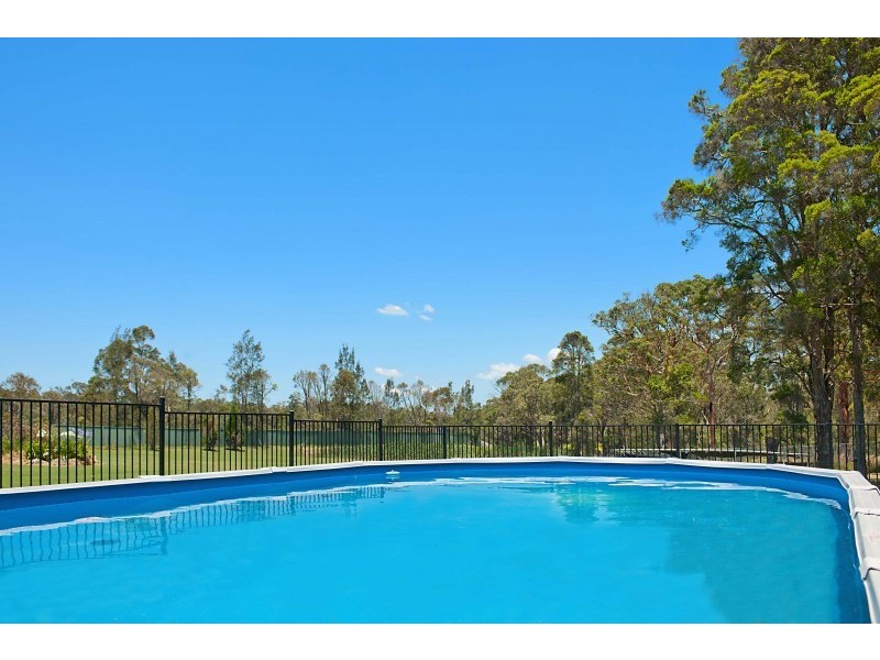 13 Buttonderry Way, Jilliby NSW 2259