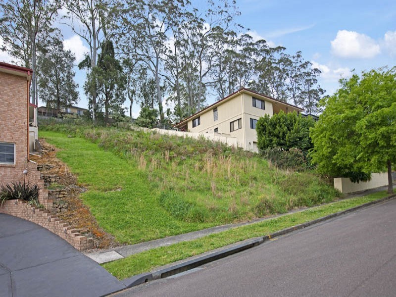 70 Woodview Avenue, Lisarow NSW 2250