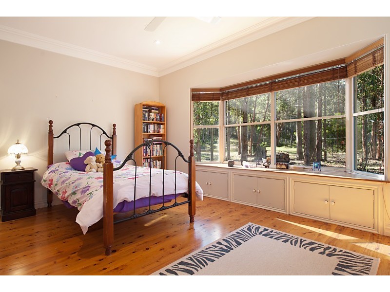 20 Eagle Place (access off Bloomfield Rd), Jilliby NSW 2259