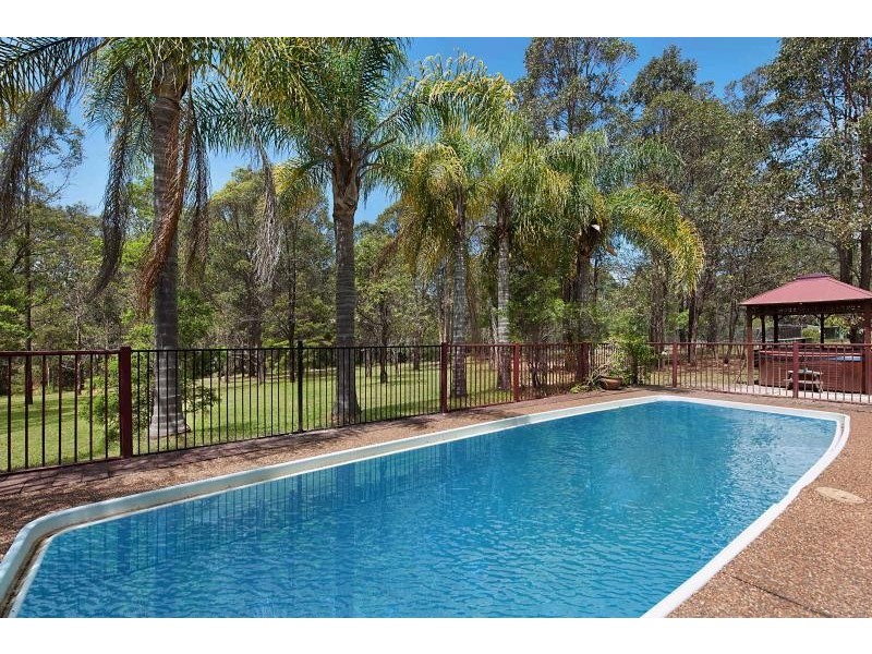 39 Treelands Drive, Jilliby NSW 2259