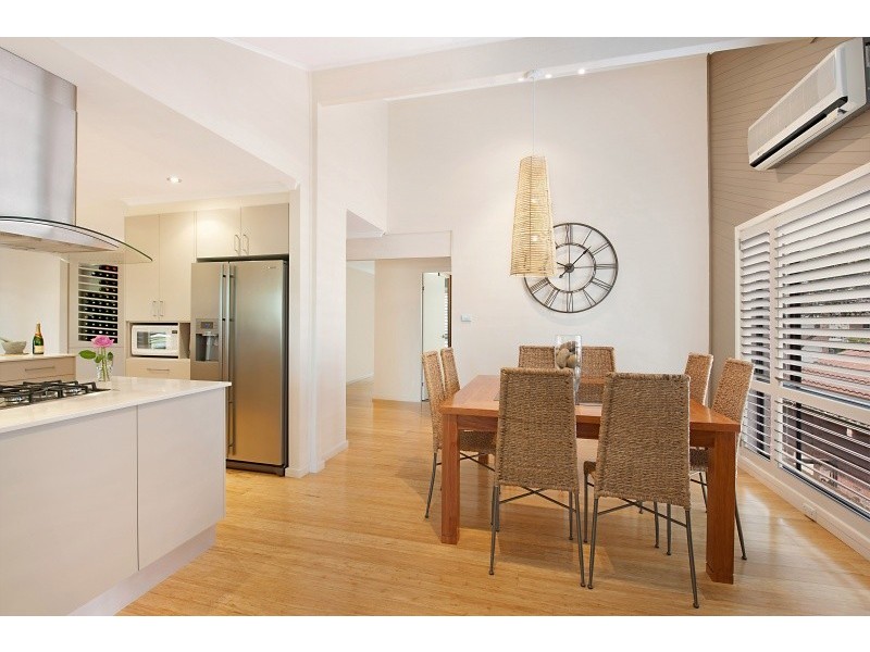 12 Kilkenny Pde, Berkeley Vale NSW 2261