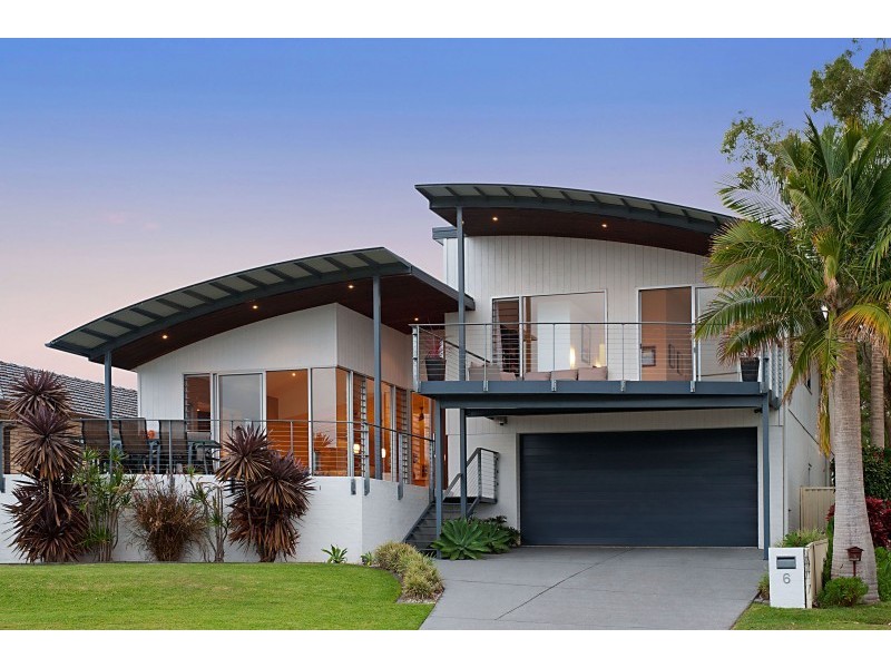 6 Rowland Terrace, Toukley NSW 2263