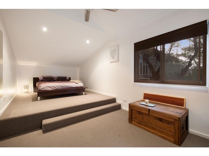 6 Rowland Terrace, Toukley NSW 2263