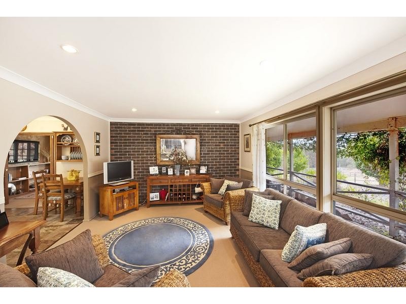 3 Binbrook Road, Wyee NSW 2259