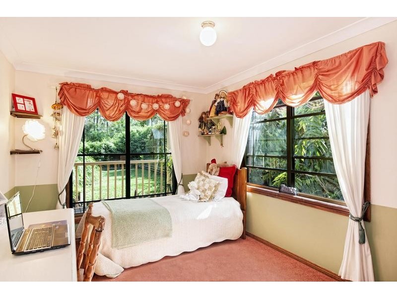 8 Donald Avenue, Kanwal NSW 2259