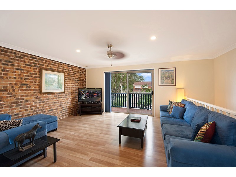 326 Lakedge Avenue, Berkeley Vale NSW 2261
