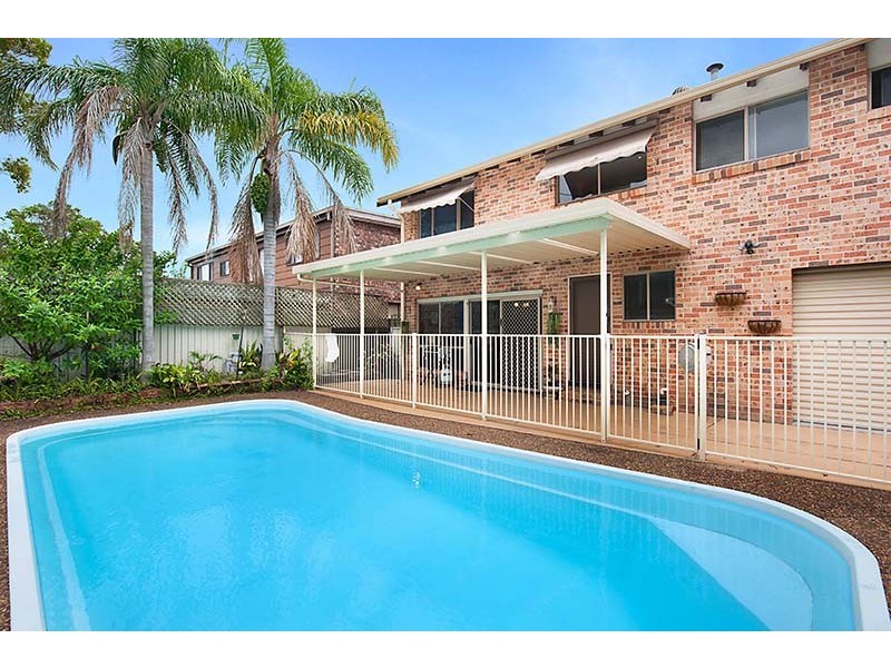 326 Lakedge Avenue, Berkeley Vale NSW 2261