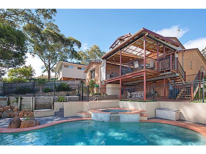4 Appletree Close, Glenning Valley NSW 2261