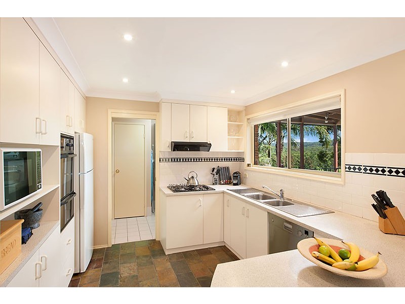 4 Appletree Close, Glenning Valley NSW 2261