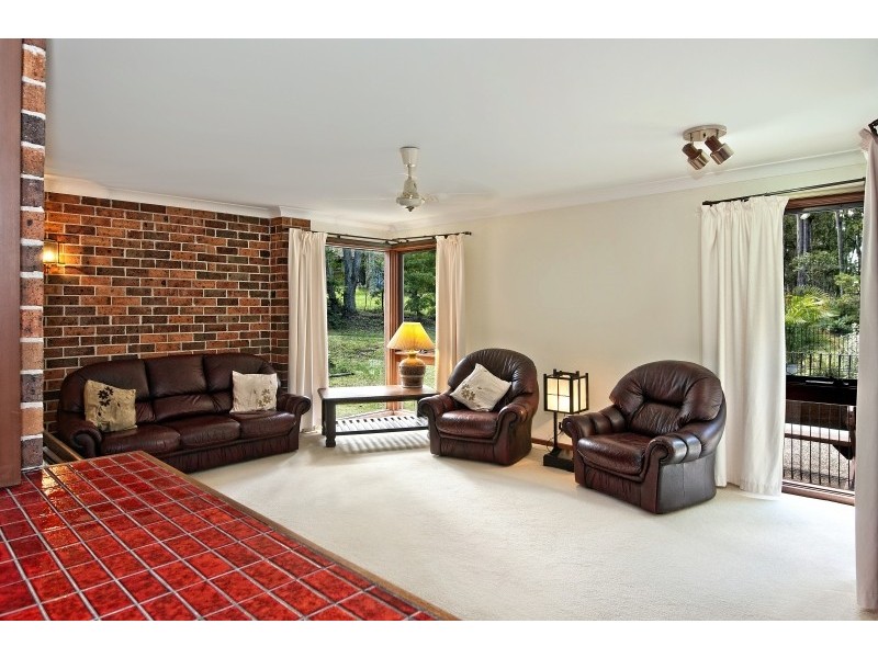 27 Treelands Drive, Jilliby NSW 2259