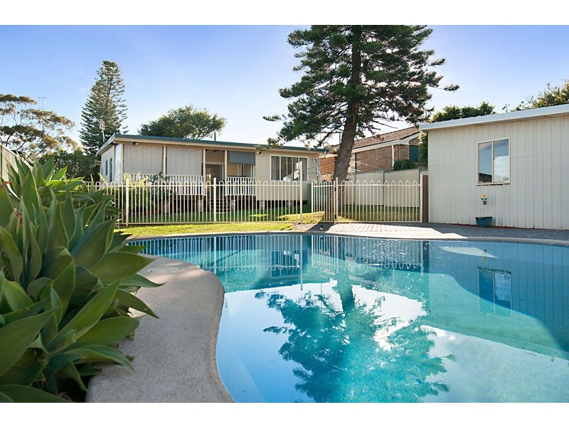55 Georgina Avenue, Gorokan NSW 2263