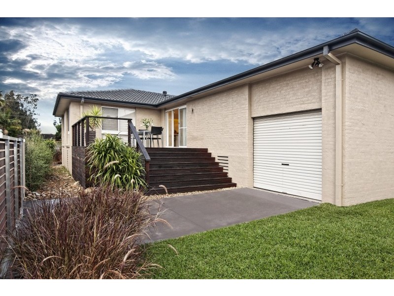 324 Lakedge Avenue, Berkeley Vale NSW 2261