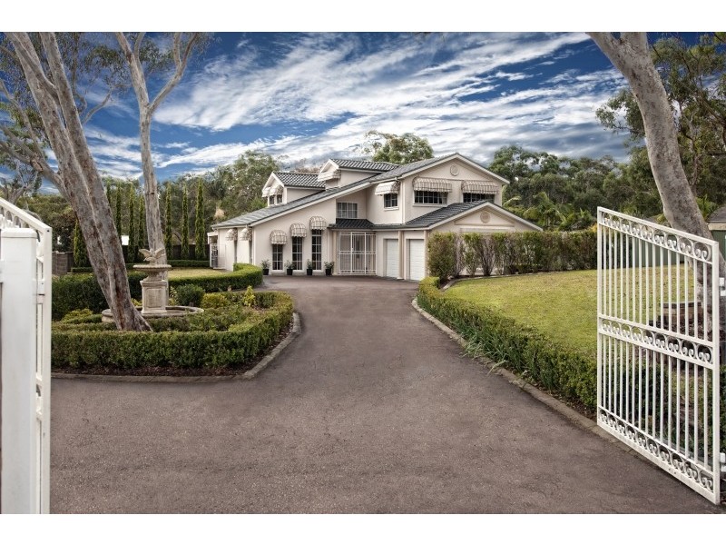 1 Saddlers Way, Wyee Point NSW 2259