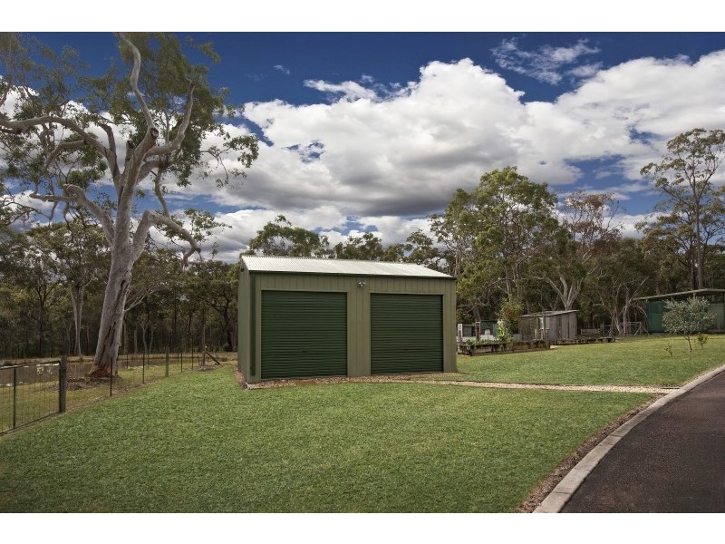 1 Saddlers Way, Wyee Point NSW 2259