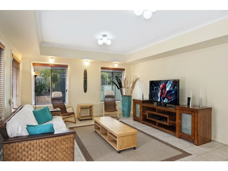 1 Saddlers Way, Wyee Point NSW 2259