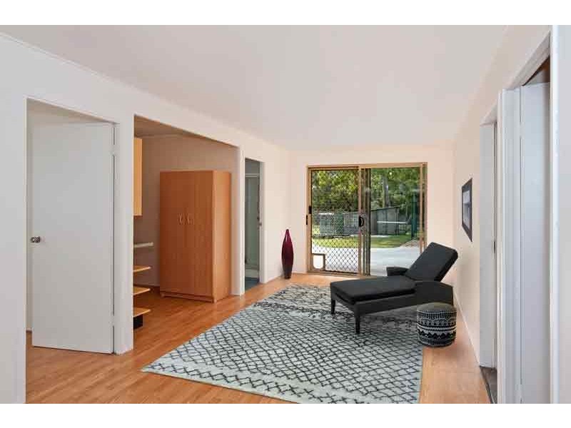 1 Saddlers Way, Wyee Point NSW 2259