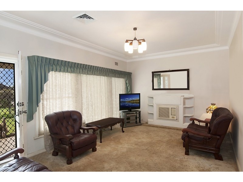 43 Alison Road, Wyong NSW 2259