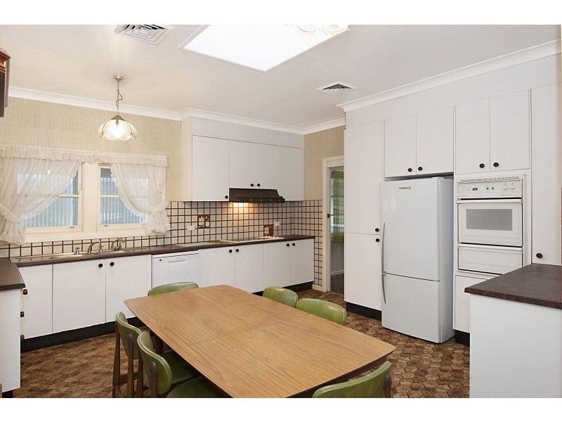 43 Alison Road, Wyong NSW 2259