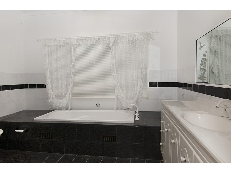 43 Alison Road, Wyong NSW 2259