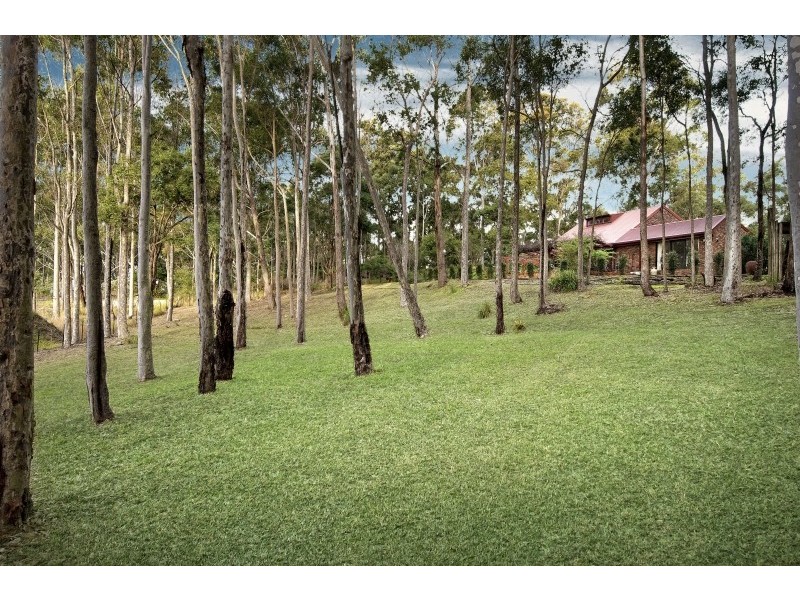 1 Little Cobbs Lane, Mardi NSW 2259