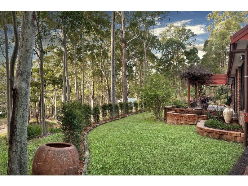 1 Little Cobbs Lane, Mardi NSW 2259