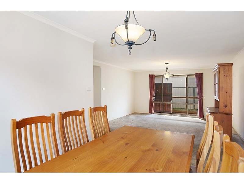 4 Henricks Road, Killarney Vale NSW 2261