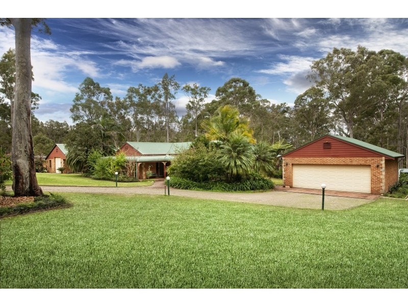 10 Francis Byrnes Road, Jilliby NSW 2259