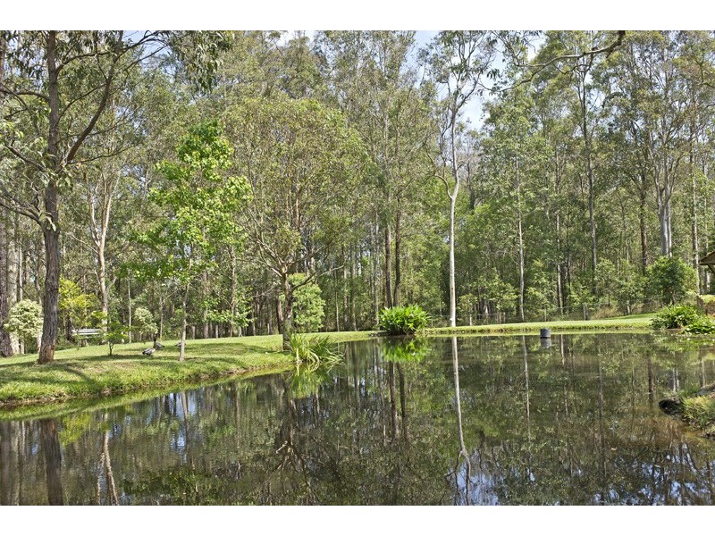 10 Francis Byrnes Road, Jilliby NSW 2259