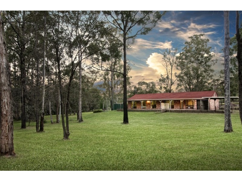 21 Treelands Drive, Jilliby NSW 2259