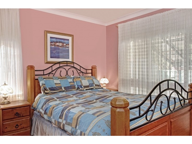 4 Graham Street, Long Jetty NSW 2261