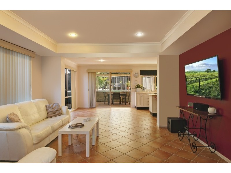 2 Caralee Place, Tumbi Umbi NSW 2261