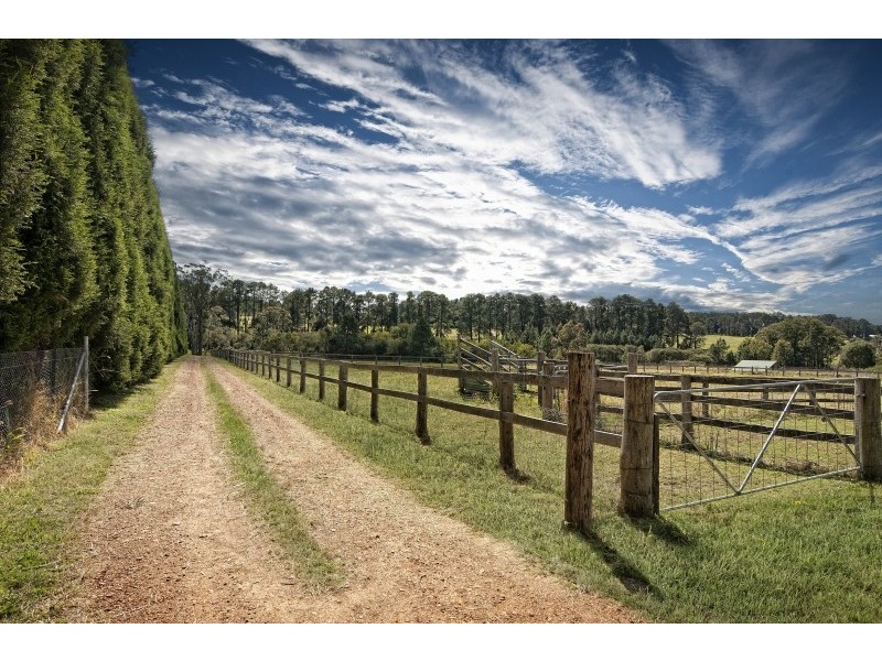 60 Hensons Road, Somersby NSW 2250