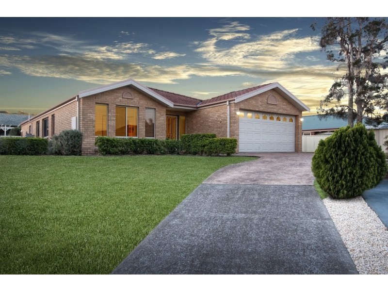 4 Grey Gum Place, Hamlyn Terrace NSW 2259