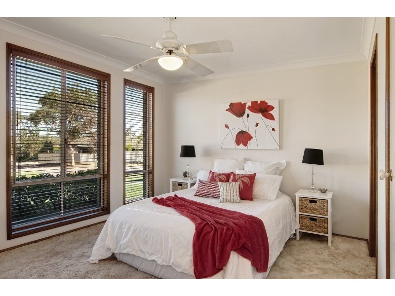 4 Grey Gum Place, Hamlyn Terrace NSW 2259