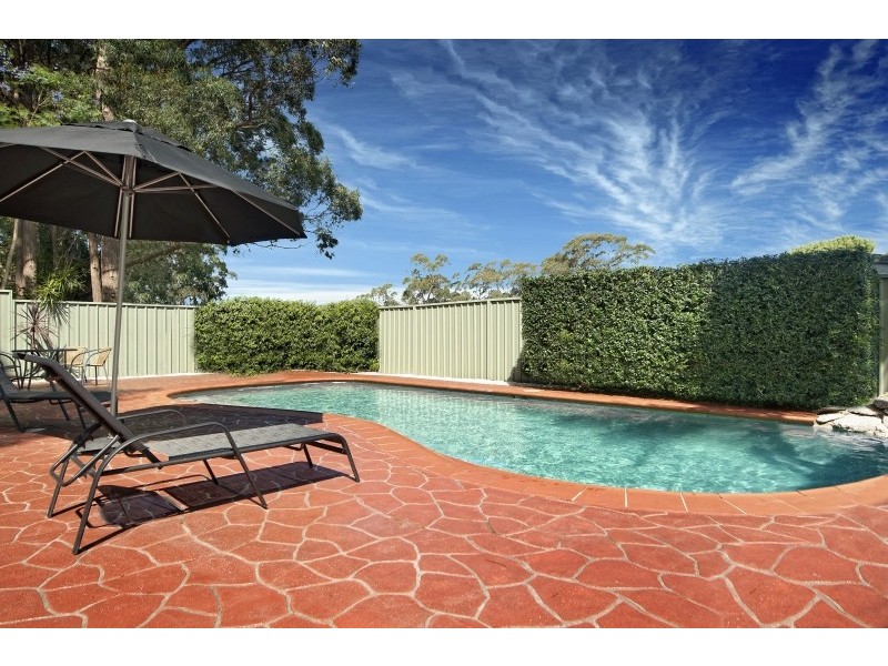 11 Kilkenny Parade, Berkeley Vale NSW 2261