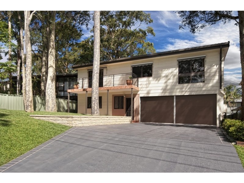 11 Kilkenny Parade, Berkeley Vale NSW 2261