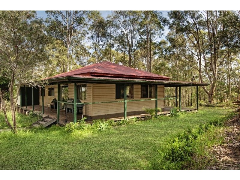 164 Woods Road, Jilliby NSW 2259
