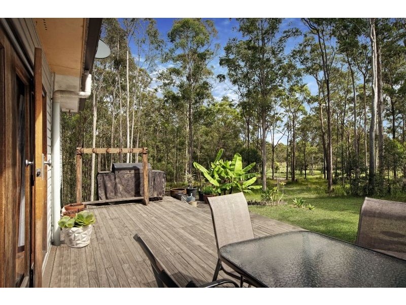 164 Woods Road, Jilliby NSW 2259
