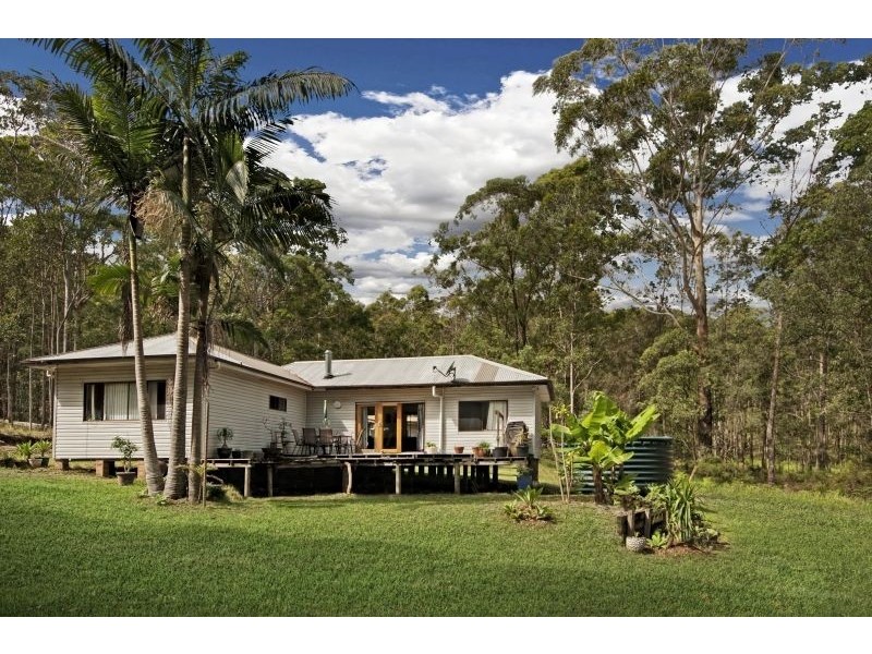 164 Woods Road, Jilliby NSW 2259