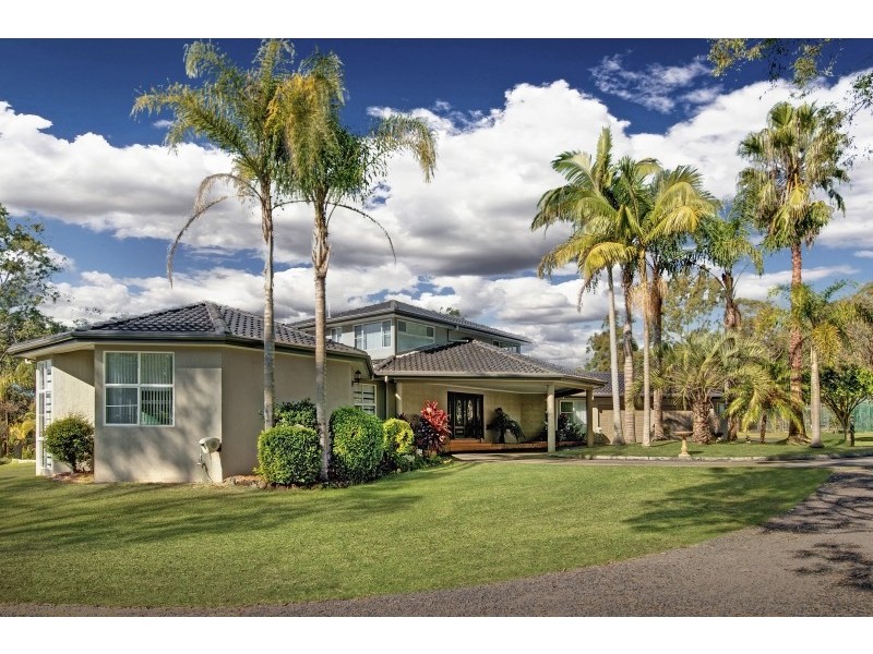 7 The Knoll, Jilliby NSW 2259