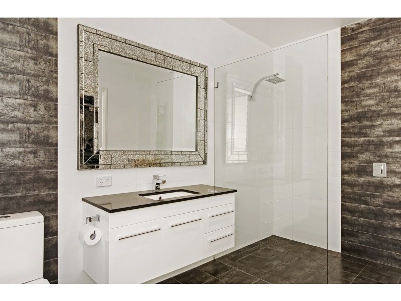 72 Berkeley Road, Fountaindale NSW 2258