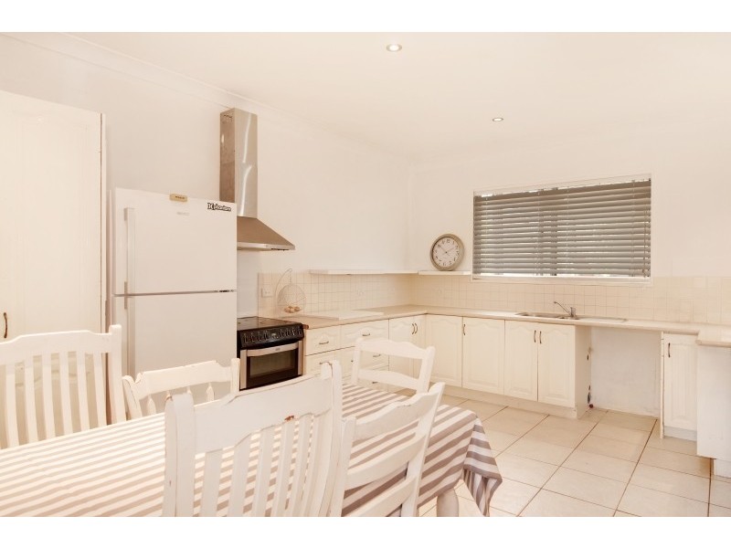 8 Murrawal Road, Wyongah NSW 2259