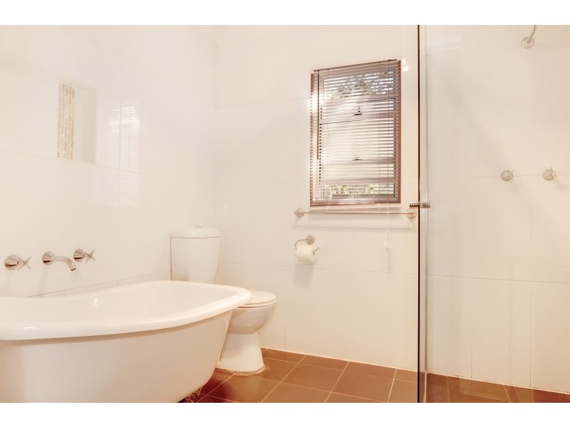 8 Murrawal Road, Wyongah NSW 2259