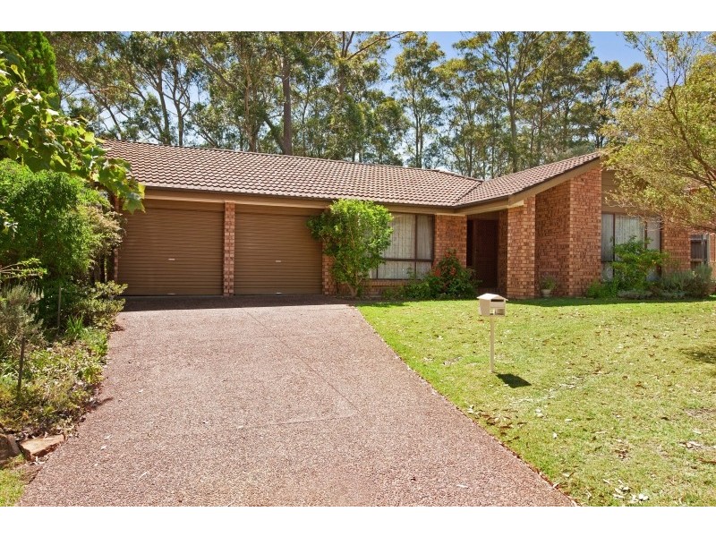 9 Stornaway Crescent, Berkeley Vale NSW 2261