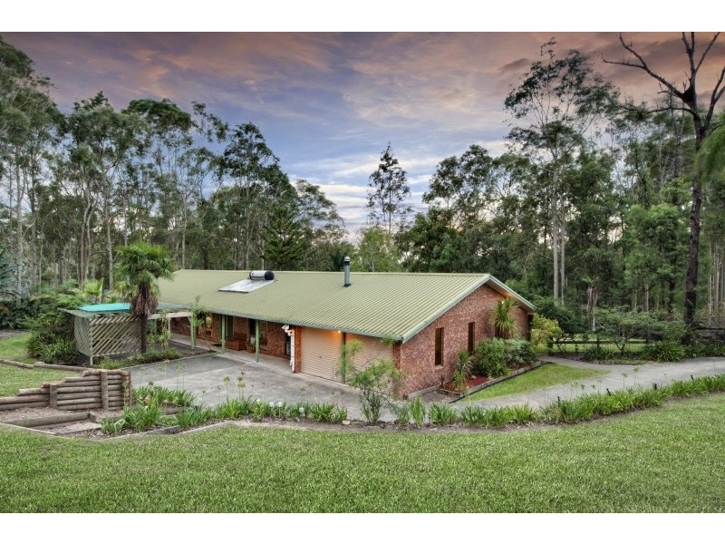 11 Treelands Drive, Jilliby NSW 2259