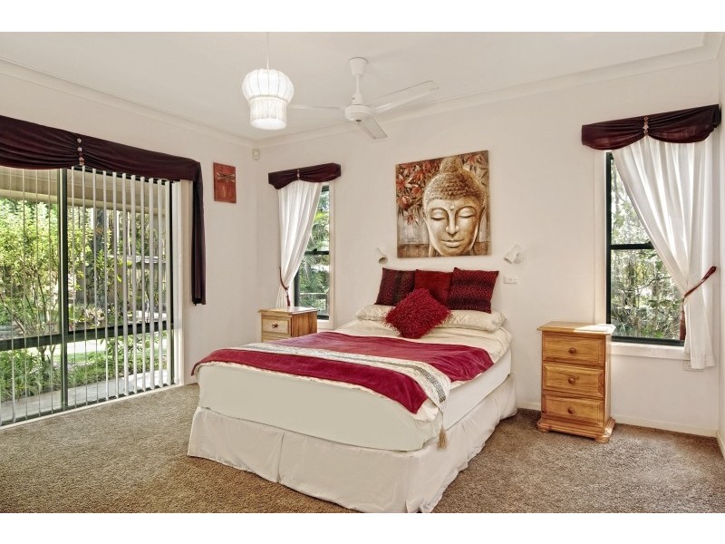 11 Treelands Drive, Jilliby NSW 2259