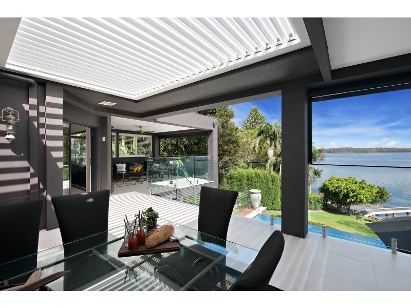 4 Government Road, Nords Wharf NSW 2281